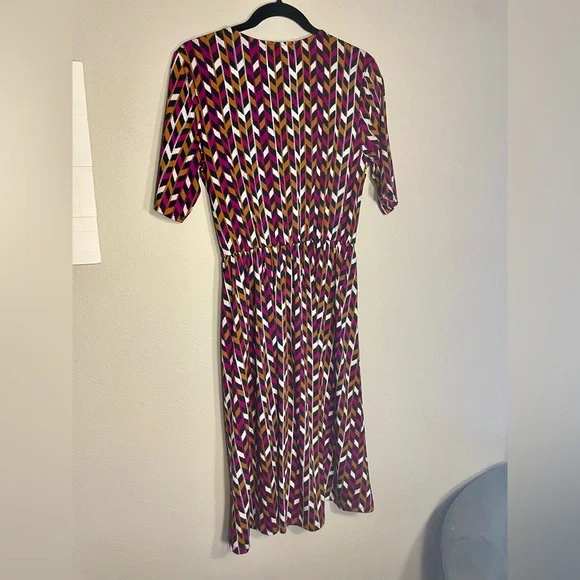 Women's Colorful Chevron Wrap Dress - Picture 5 of 6